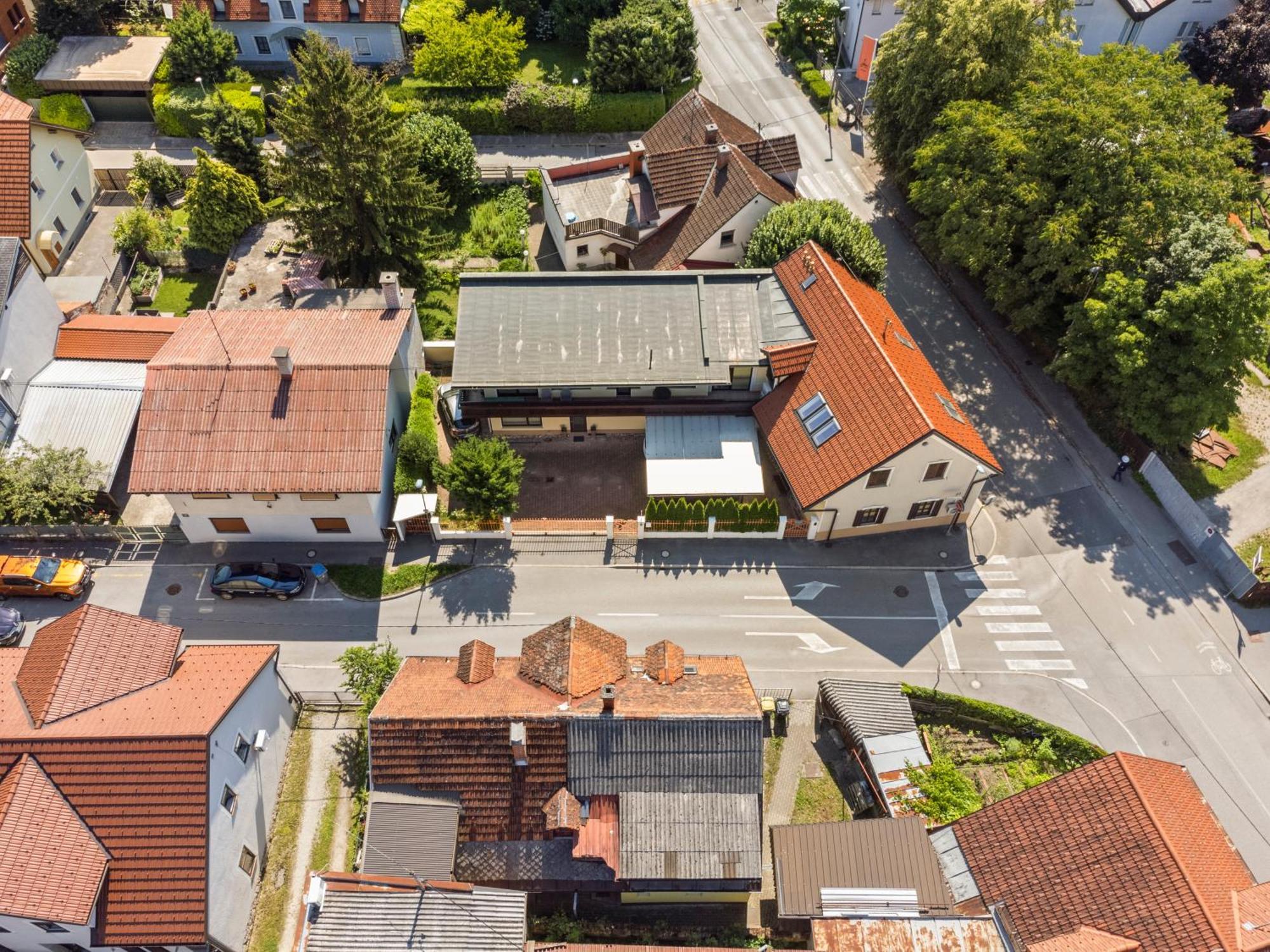 Bugabu Ljubljanaアパートメント エクステリア 写真